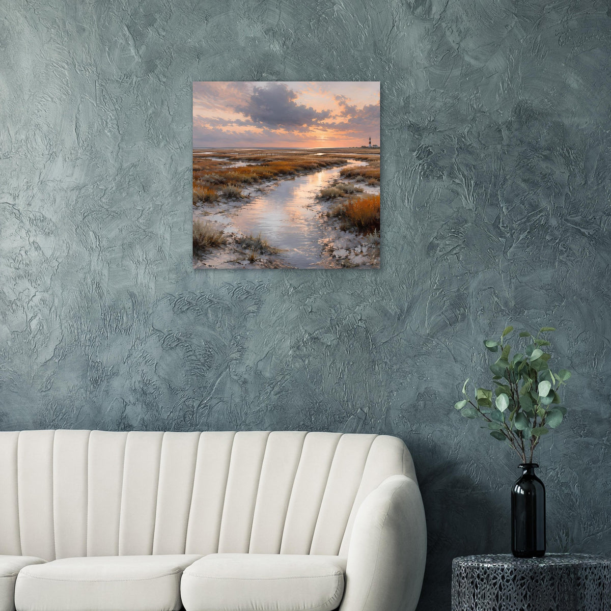 Poster mit Leuchtturm bei Sonnenuntergang, Dünen und gewundener Wasserstraße