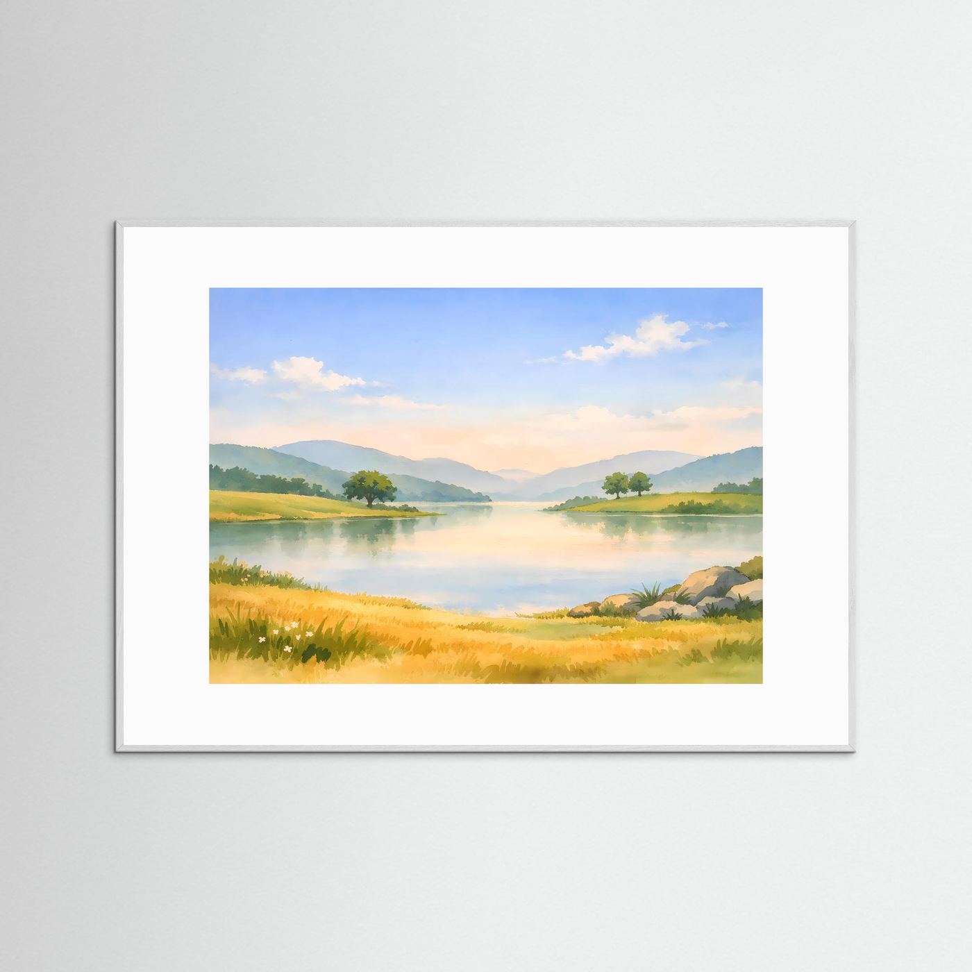 Natur-Poster im Querformat mit Aquarell-Landschaft: See, Wiesen und Berge, grau gerahmt