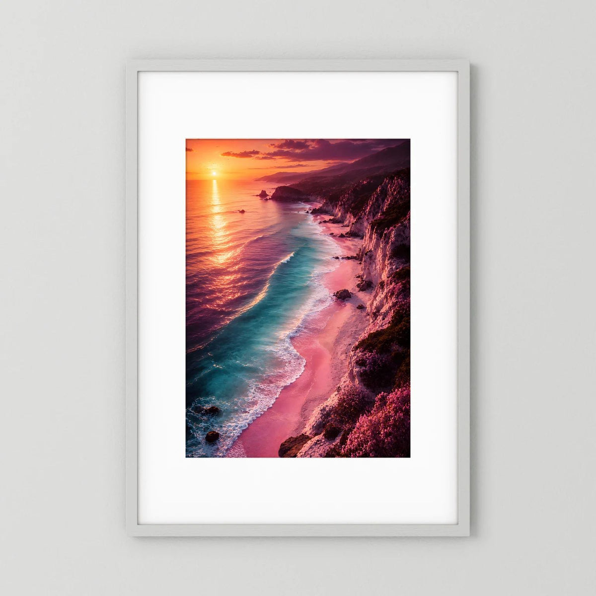 Hochformatiges Strandposter mit Sonnenuntergang, Meer und Küste, im weißen Rahmen