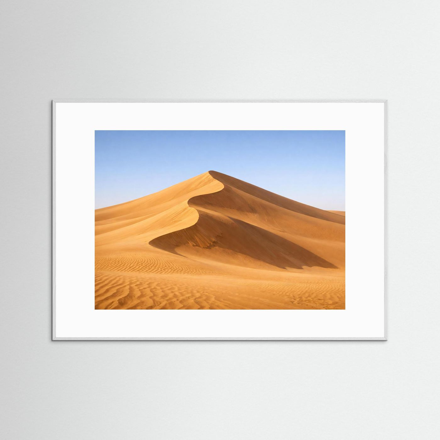 Sanfte Sanddüne in der Wüste | Dünen- & Natur-Panorama Poster Querformat