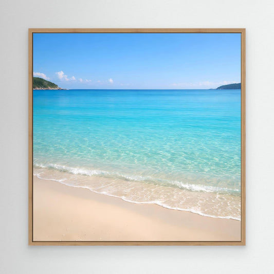 Leinwandbild Strand mit türkisfarbenem Meer im Eichenrahmen