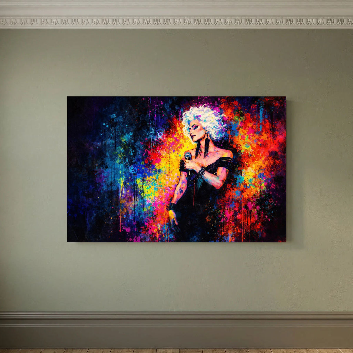 Querformat-Wandbild mit Sängerin in Pop-Art-Farbspritz-Optik, schwarzes Bustier und Mikrofon
