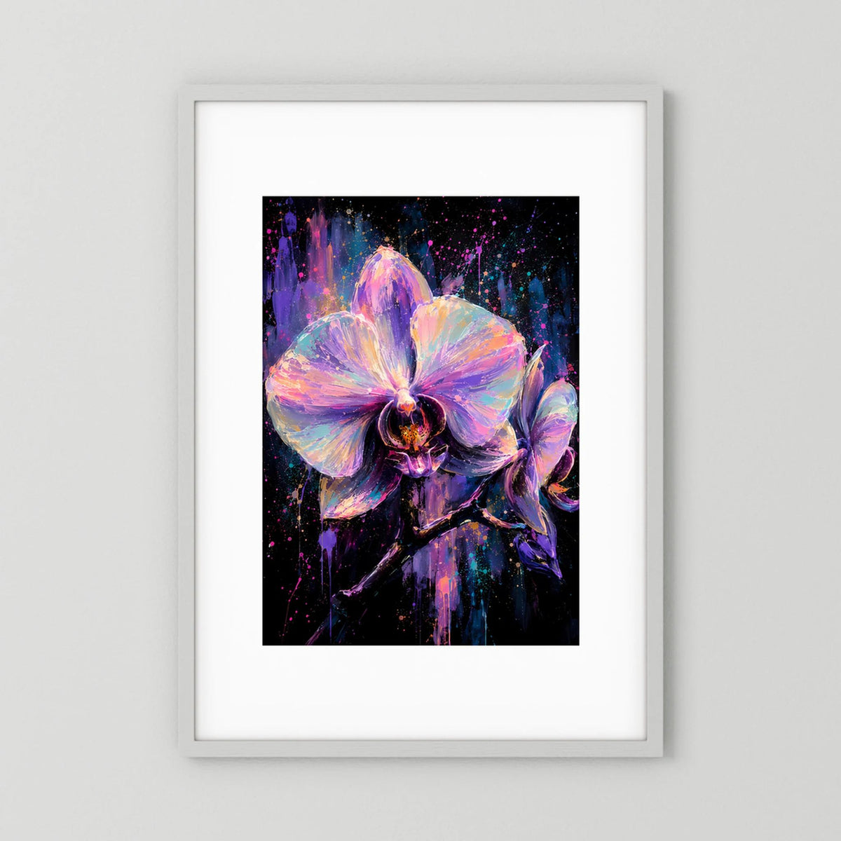 Kunstposter mit abstrakter Orchidee, leuchtende violette und rosa Blüten auf dunklem Hintergrund
