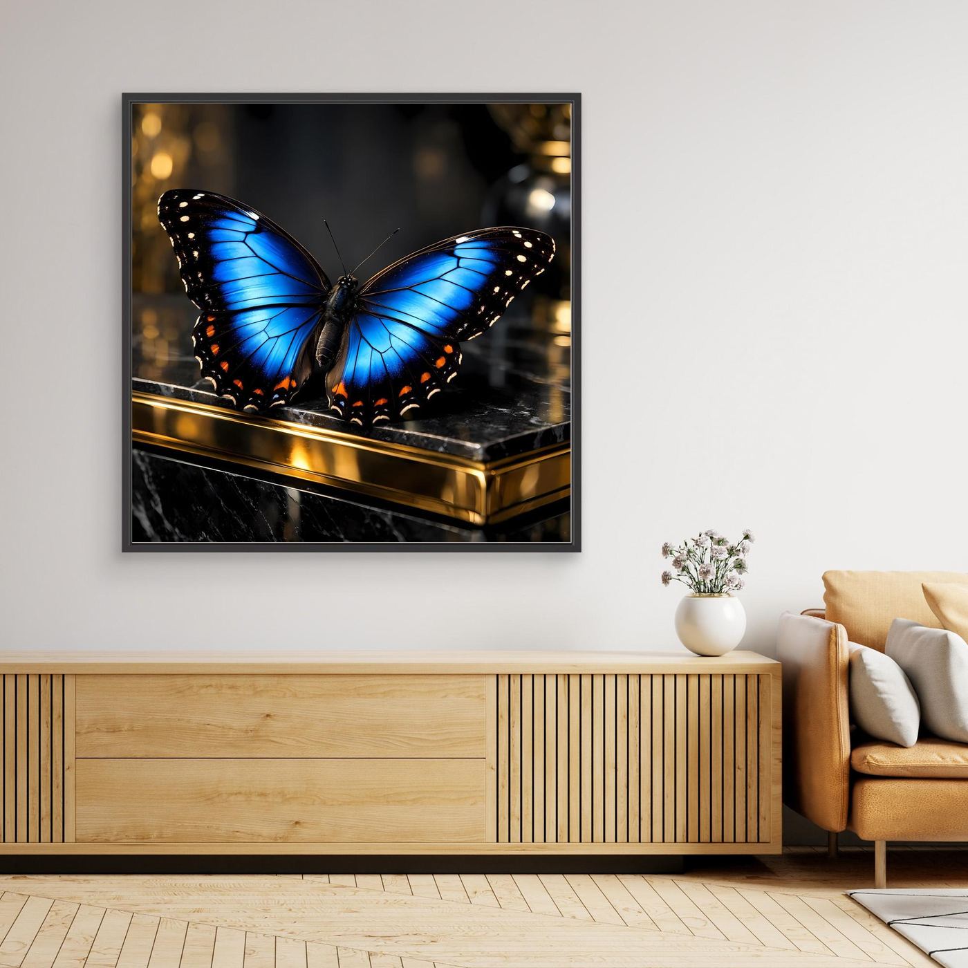 Wandbild mit blauem Schmetterling auf Leinwand, schwarzer Rahmen
