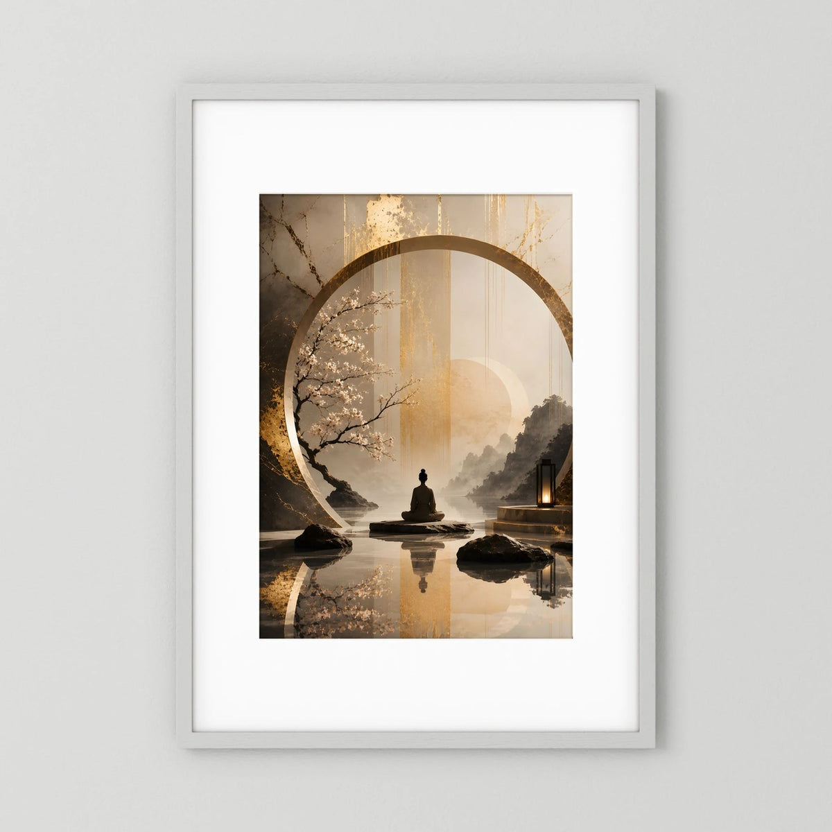 Hochformatiges Kunstposter im weißen Rahmen: goldener Kreis mit Meditationsfigur in Beige-Tönen