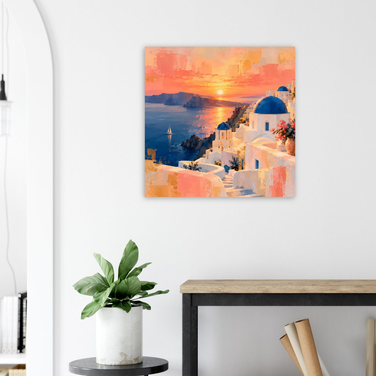 Quadratisches Poster mit Sonnenuntergang über Wasser und weißem Gebäude mit blauer Kuppel
