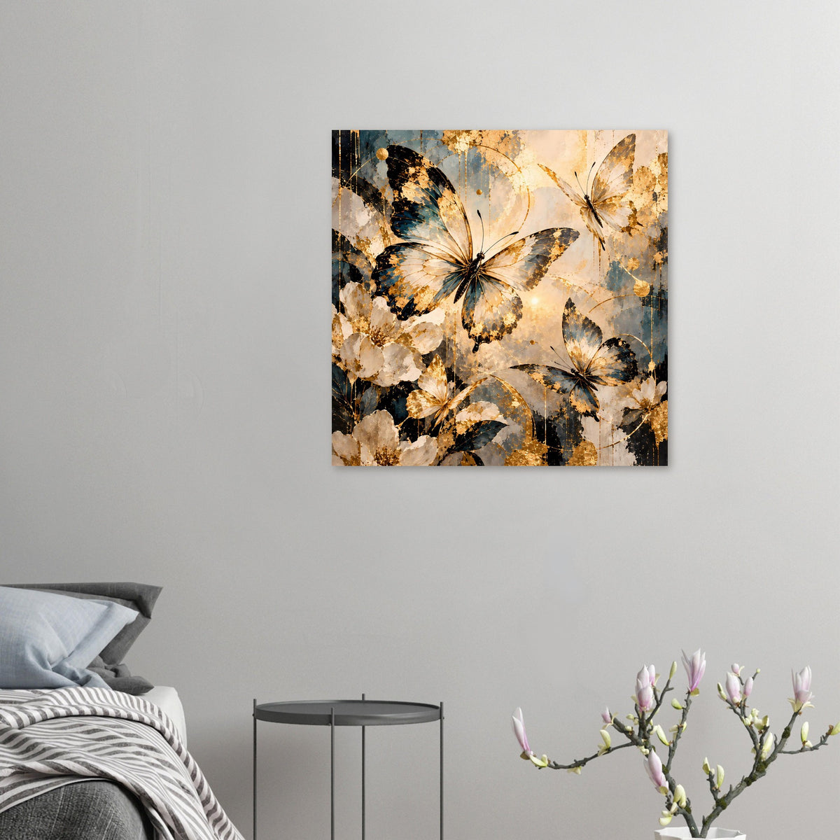 Kleines Schmetterlingskunst-Poster mit gold- und blaufarbenen Faltern, quadratisch