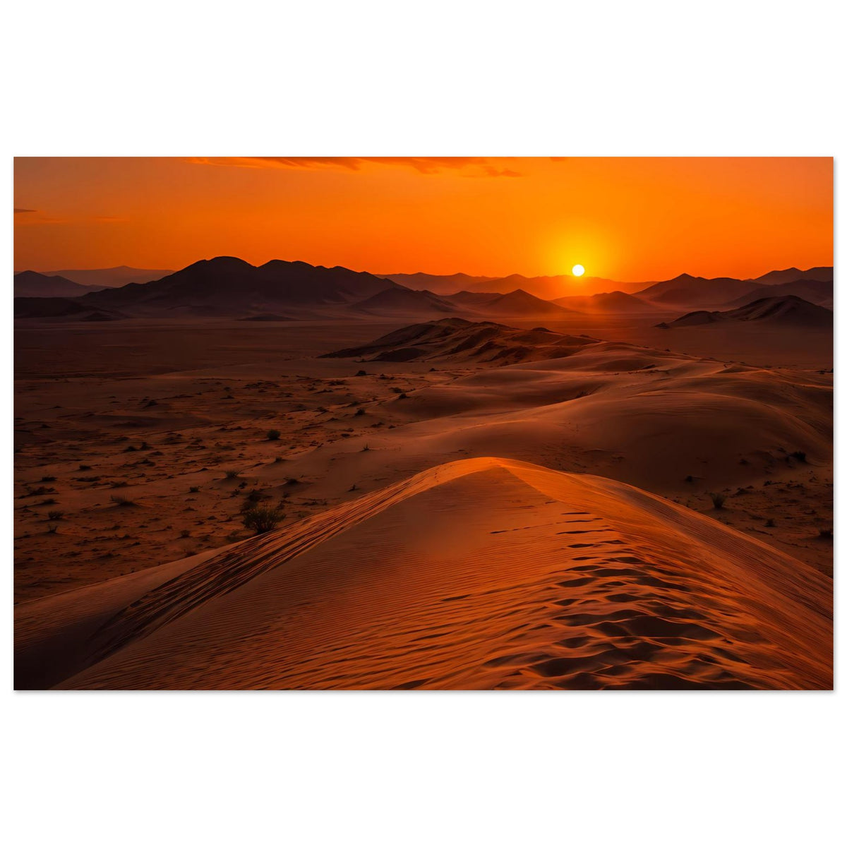 Poster mit Wüstenlandschaft im Sonnenuntergang: Dünen, orangefarbene Sonne und warme Schatten