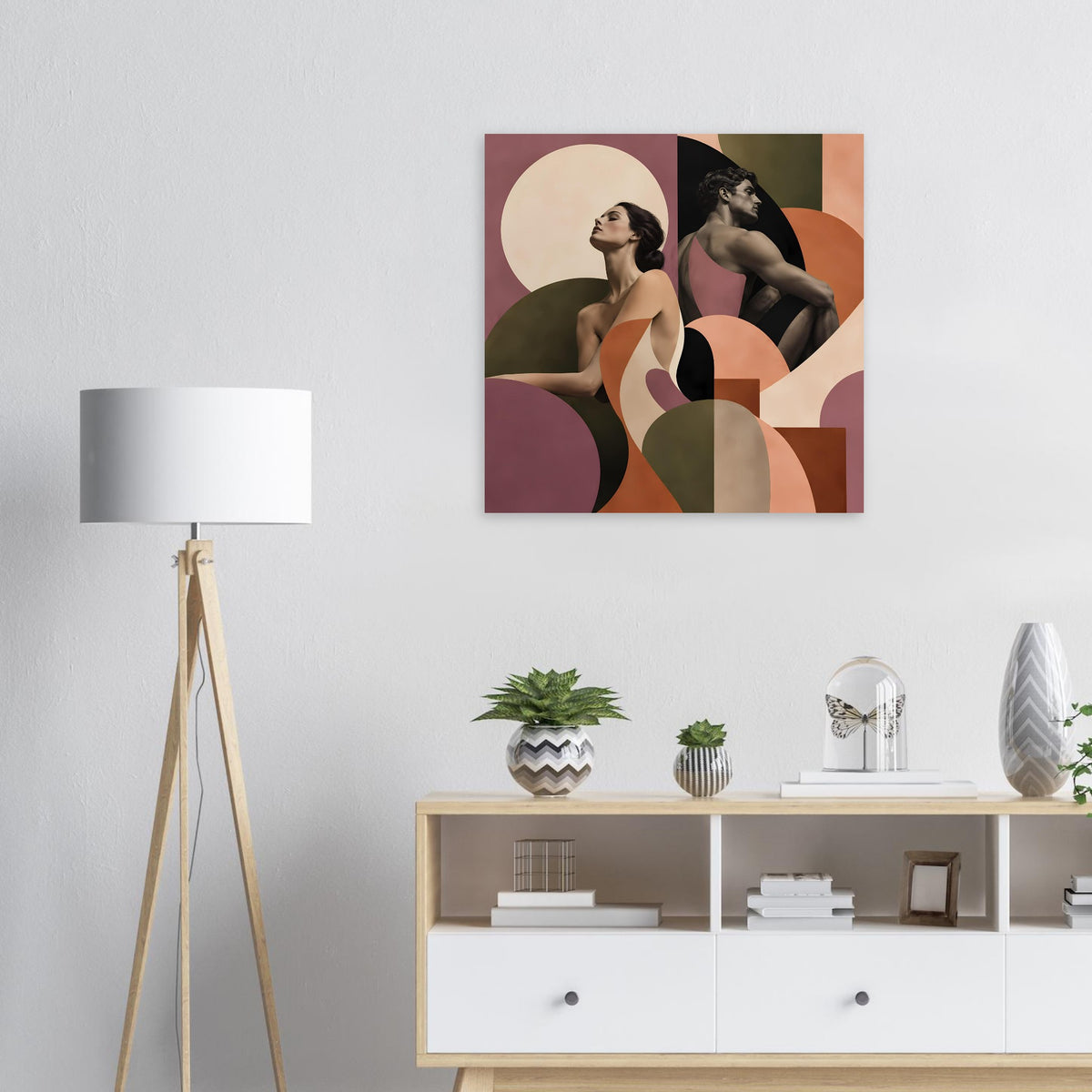 Abstraktes Figurenposter mit zwei Frauensilhouetten in Terrakotta- und Mauvetönen