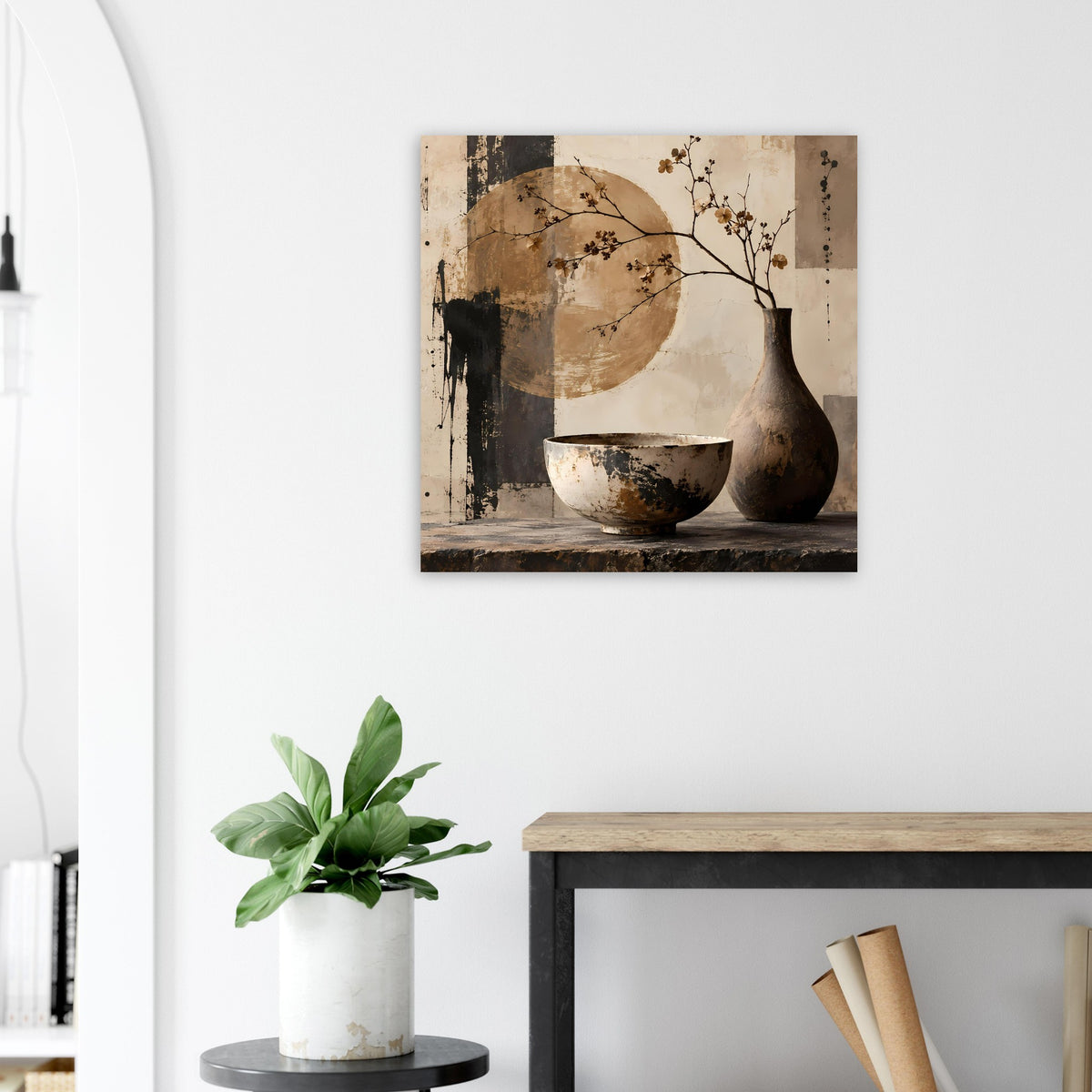 Stillleben-Wandbild mit Schüssel, Vase und Astgeäst über sandfarbigem Hintergrund