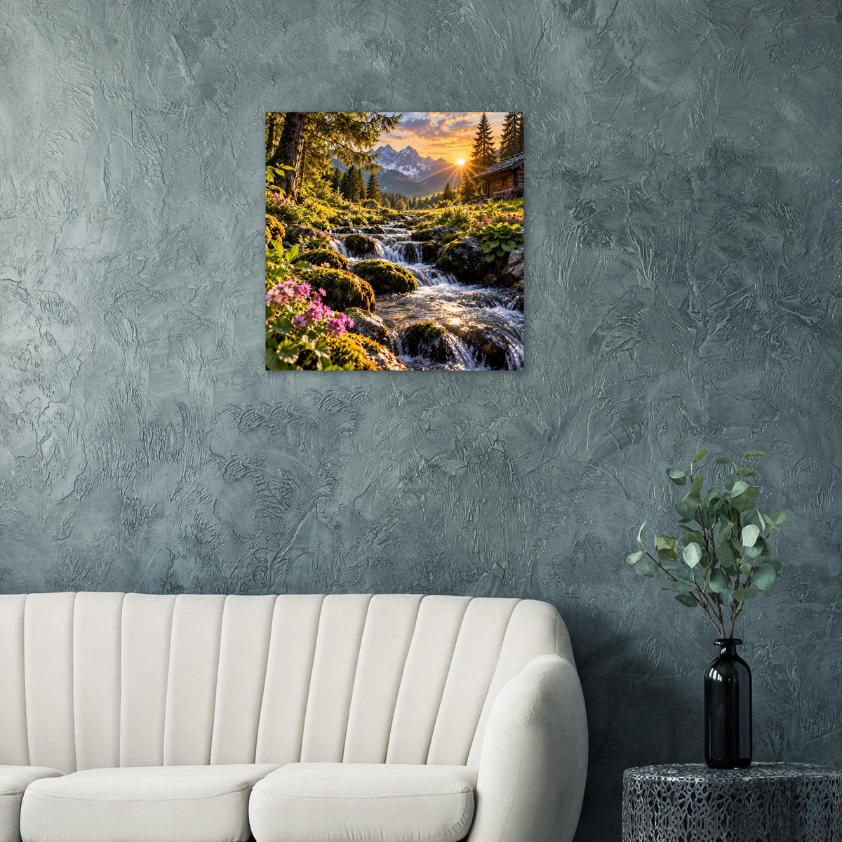 Landschafts-Poster mit Bach in den Bergen, Wald und goldenem Sonnenstern
