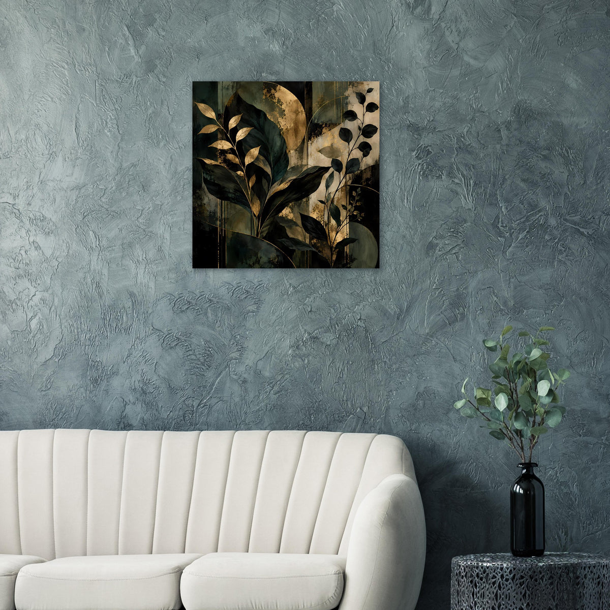 Kunstposter mit botanischer Illustration in dunkelgrün und gold an grauer Wand