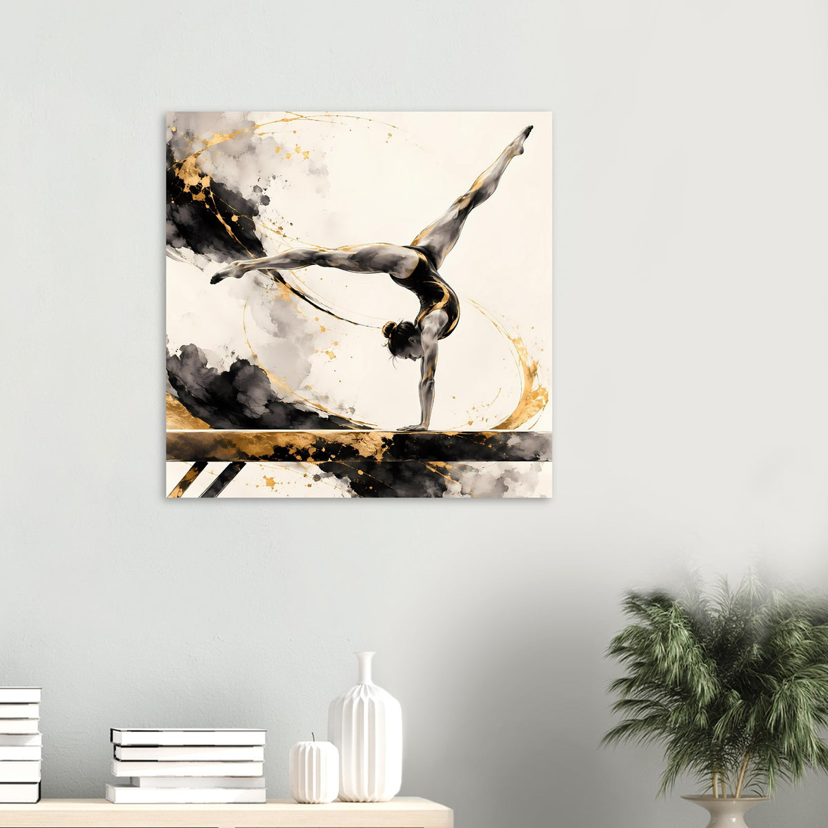 Poster mit Turnerin im Handstand, Schwarz-Gold mit goldenen Spritzern und dunklen Flecken