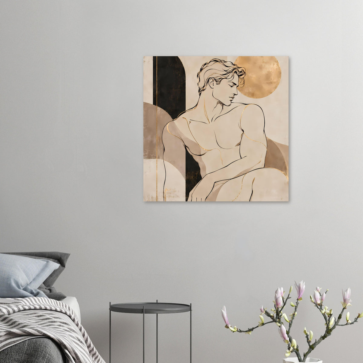 Kunstdruck mit Aktfigur, kleines Wandformat, warmes Beige, Gold und dunkle Kontraste