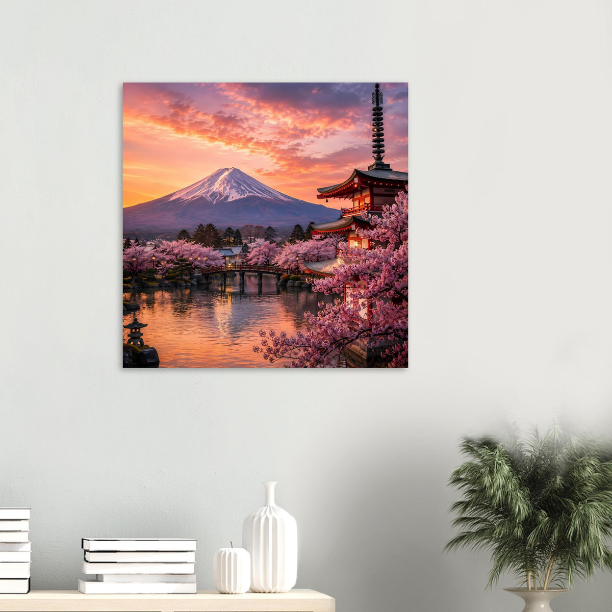 Kleines Poster mit Berg Fuji, Kirschblüten und Pagode, Abendhimmel über Wasser