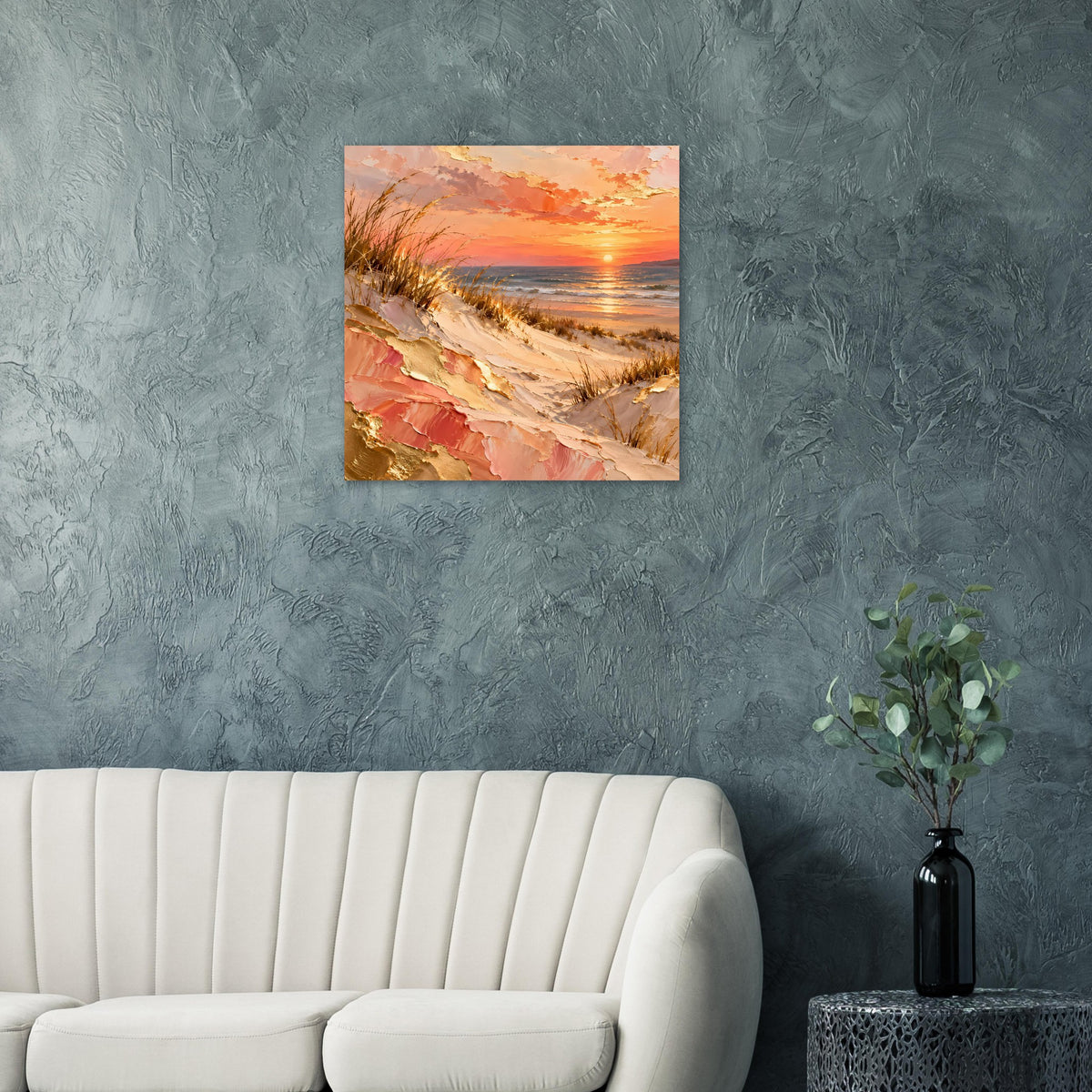 Meerposter mit Sonnenuntergang über dem Meer und Stranddünen, Pfirsich und Gold