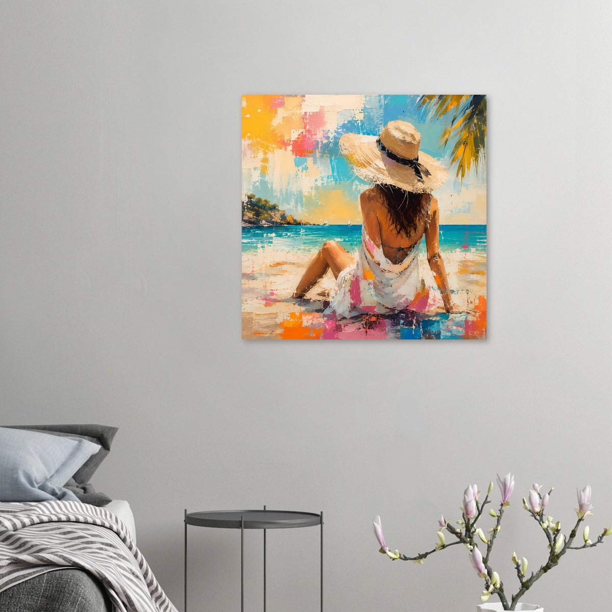 Kleines Sommerposter mit Frau im Strohhut am Strand, abstraktes Farbdesign, sitzend
