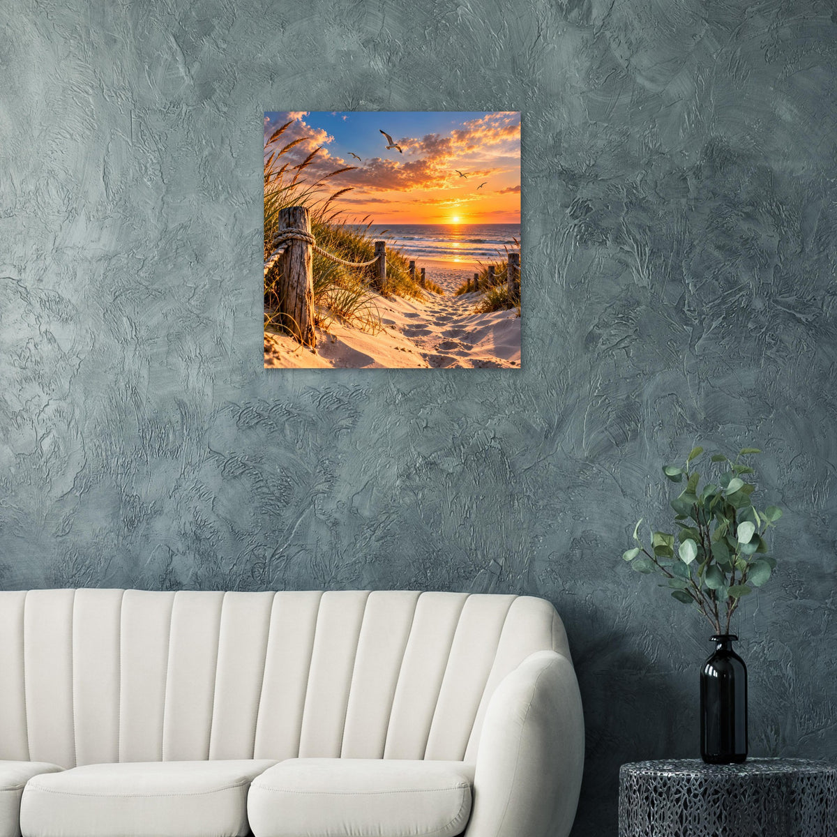 Poster mit Sanddünen, Meer und Sonnenuntergang in Goldtönen