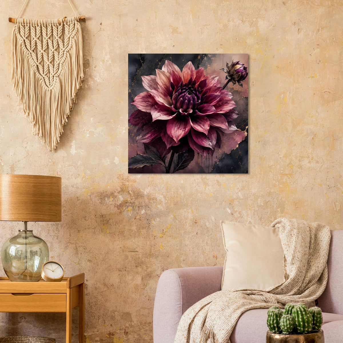 Quadratisches Blumenposter mit großer lila Dahlie, dunklem Farbverlauf, im Rahmen