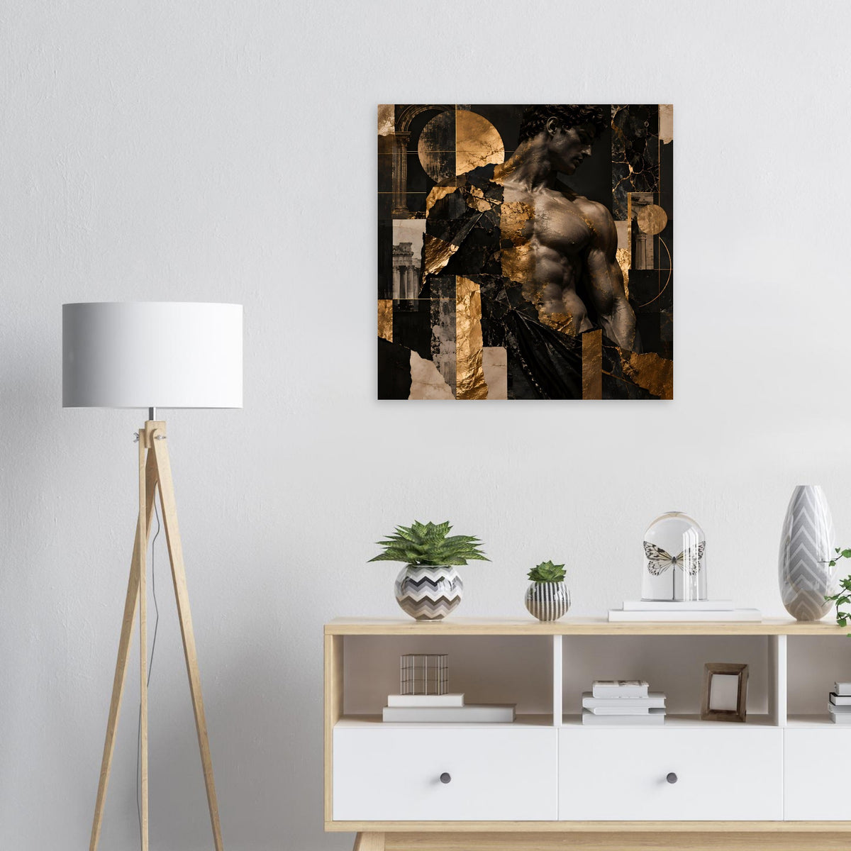 Kunstposter mit antiker Skulptur in Schwarz und Gold, rechteckiger Druck