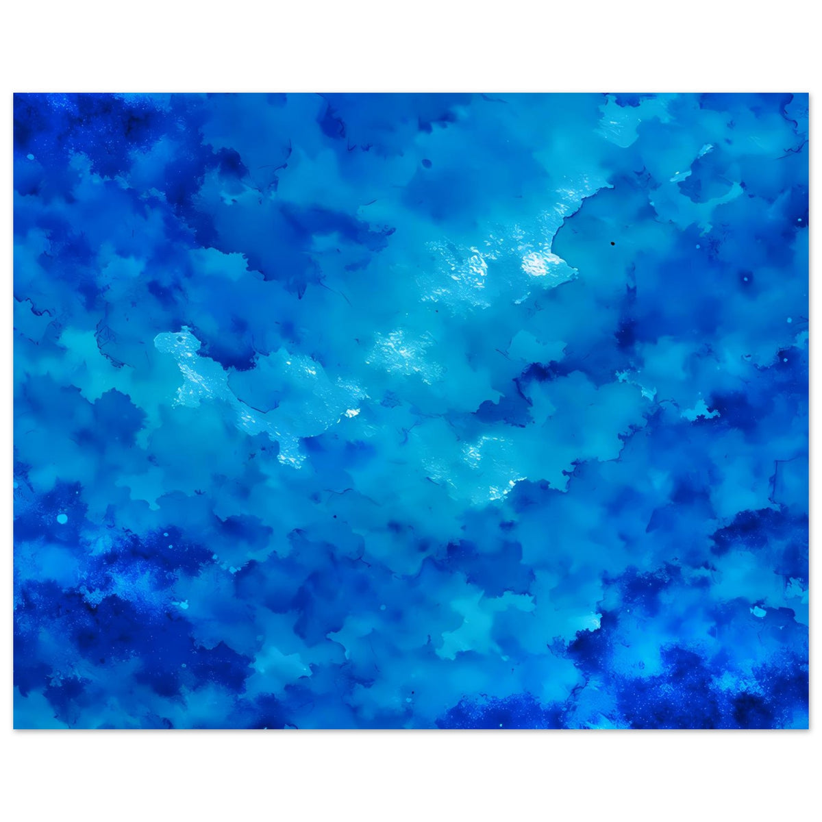 Blaues Abstract-Art Poster mit hellen Wolkenbereichen und dunklem Sprühnebel