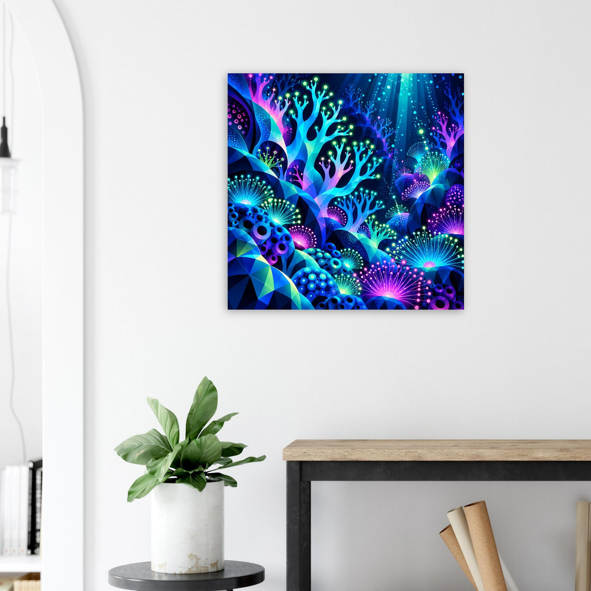 Quadratisches Unterwasser-Poster mit neonblauen und pinken Unterwasserpflanzen