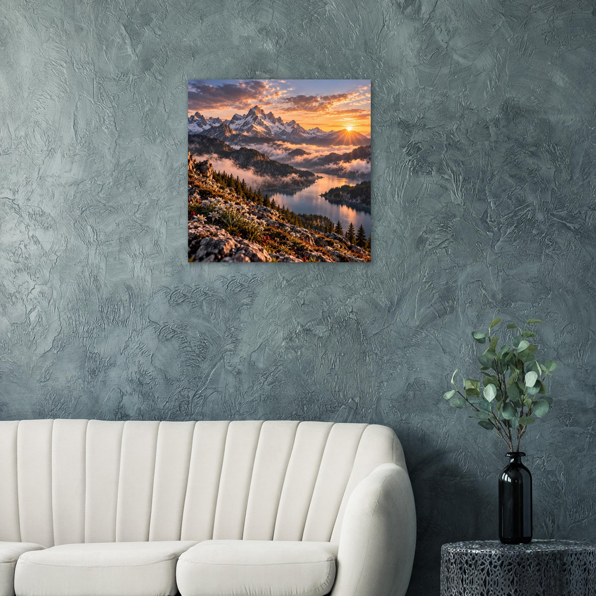 Quadratisches Poster: Bergtal mit See und aufgehender Sonne