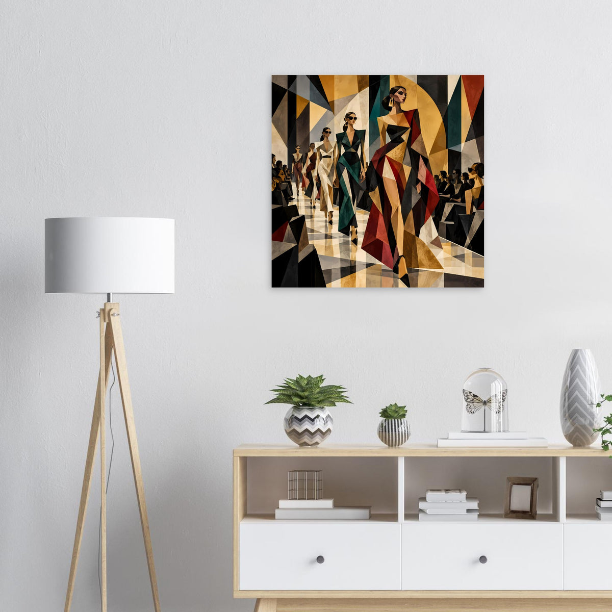 Quadratisches Poster mit schwarzem Rahmen: geometrischer Laufsteg, Modelle in Juwelenfarben