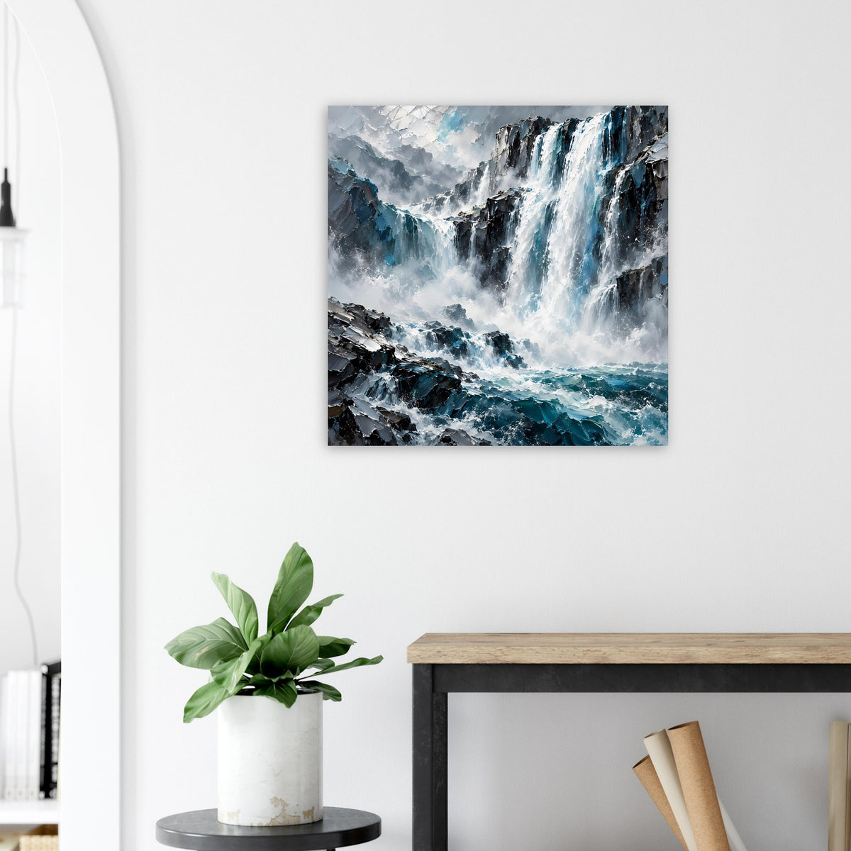 Gerahmtes Poster mit großem Wasserfall und schäumenden Wellen in dunklem Blau