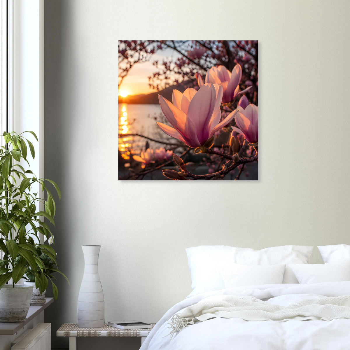 Blumenposter mit Magnolienblüten und Sonnenuntergang, quadratisch über Bett