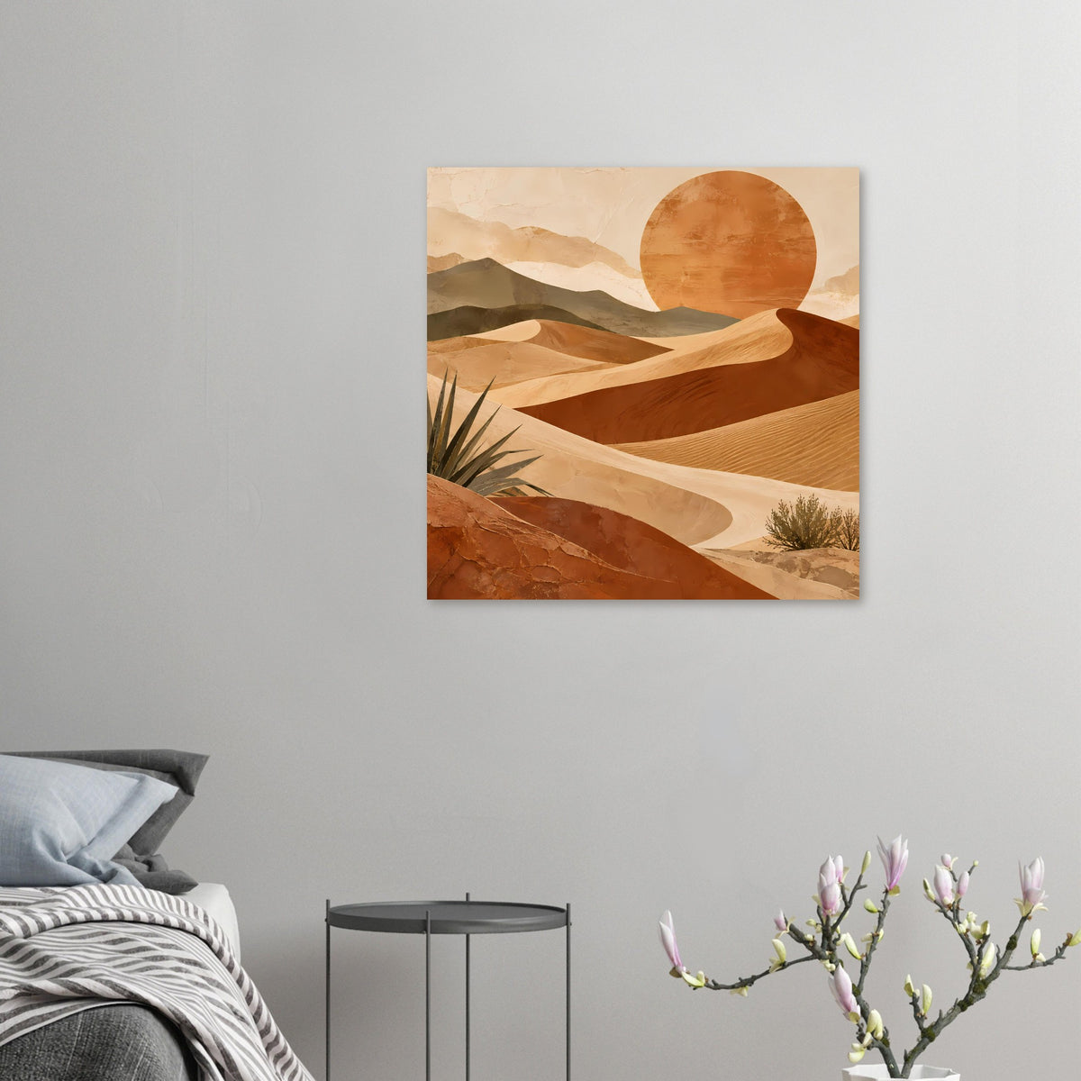 Kleines Poster mit Wüstenlandschaft: Kreis-Sonne über Sanddünen und schlanken Pflanzen