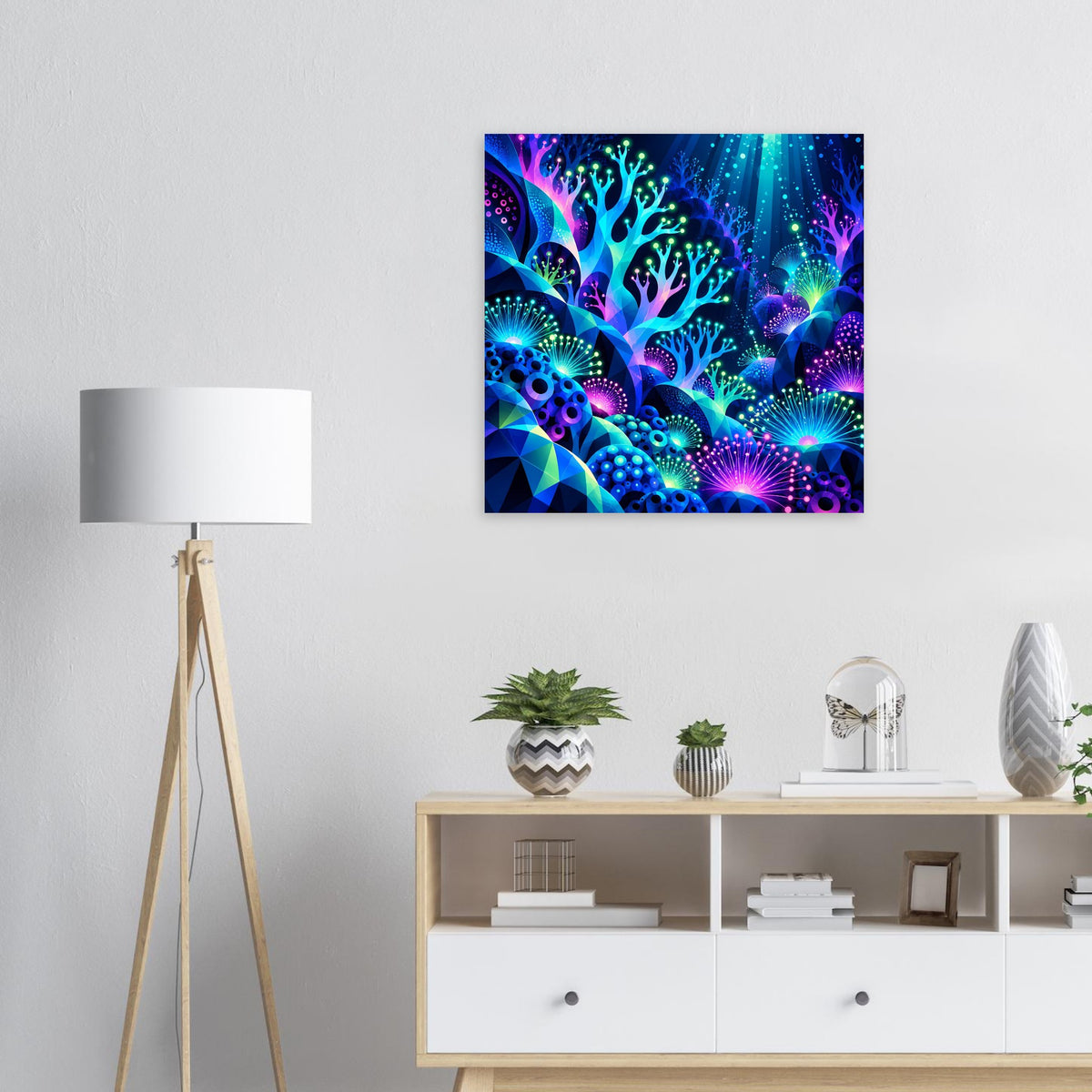Quadratisches Unterwasser-Poster mit neonblauen, violetten und pinken Korallen und Fischen