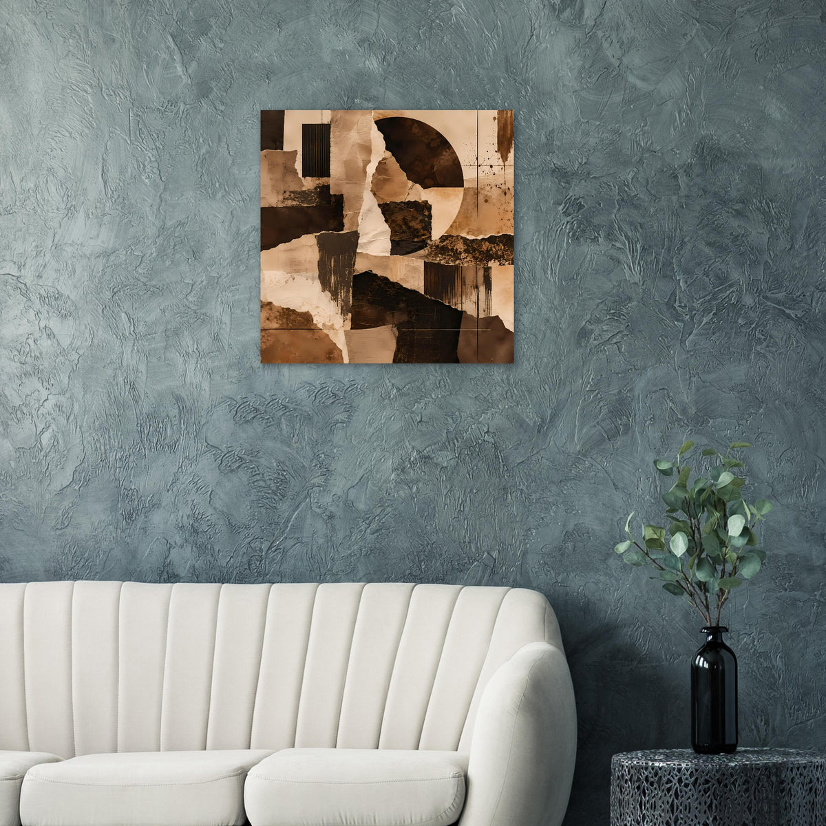 Abstraktes Kunstposter mit erdigen Beige- und Brauntönen auf blauem Hintergrund