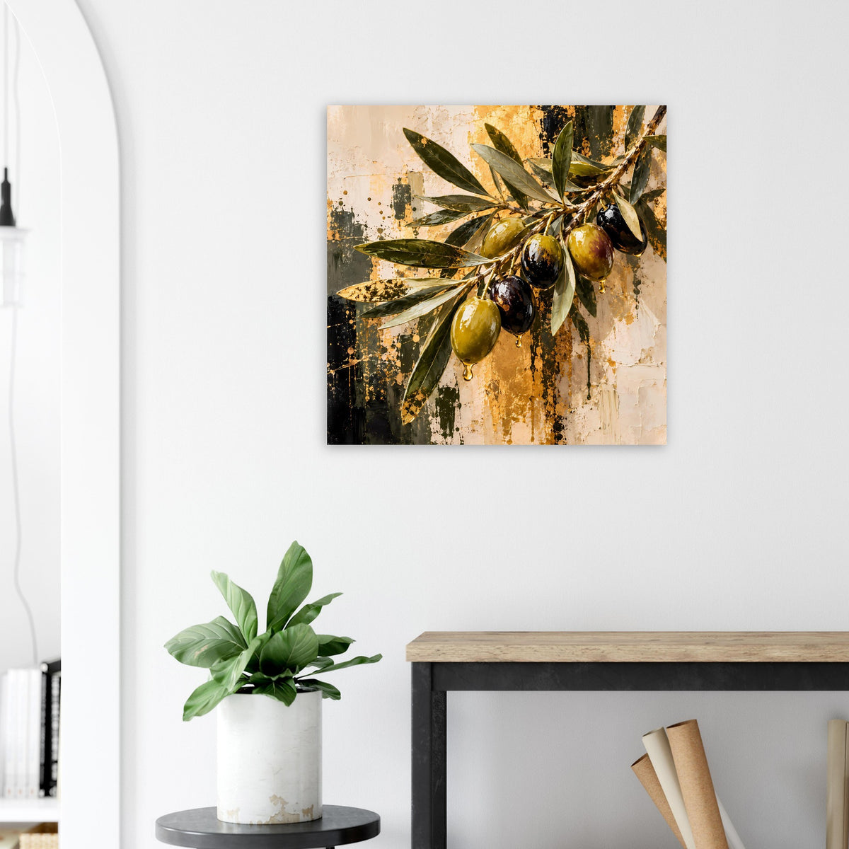 Quadratisches Wandposter mit Olivenzweigen: goldene Blätter, olivgrüne Früchte, Farbkleckse