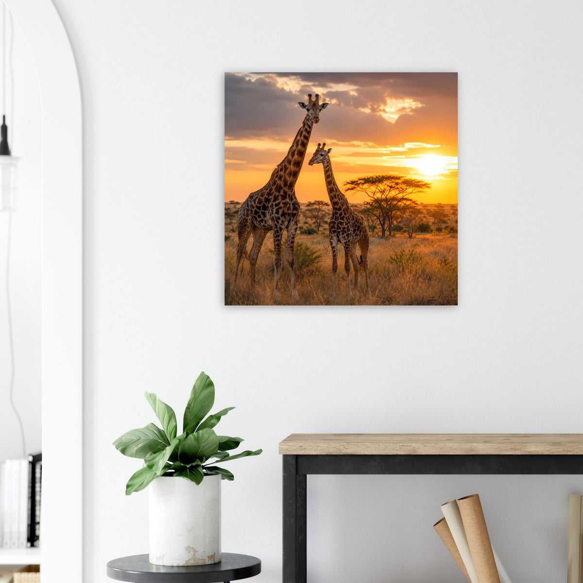 Giraffenposter mit zwei Giraffen, goldenem Himmel und Sonnenuntergang