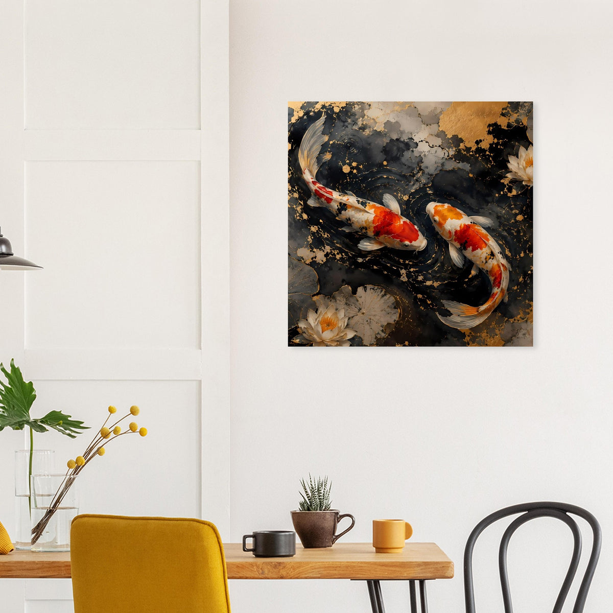 Poster mit zwei Koi im dunklen Wasser, roten/orangen Flecken und goldenen Wirbeln