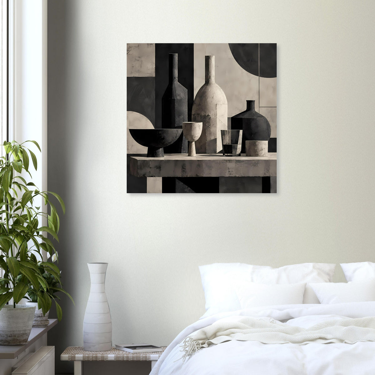 Monochromes Still-Life-Poster mit Flaschen und Schalen, schwarz-weiß
