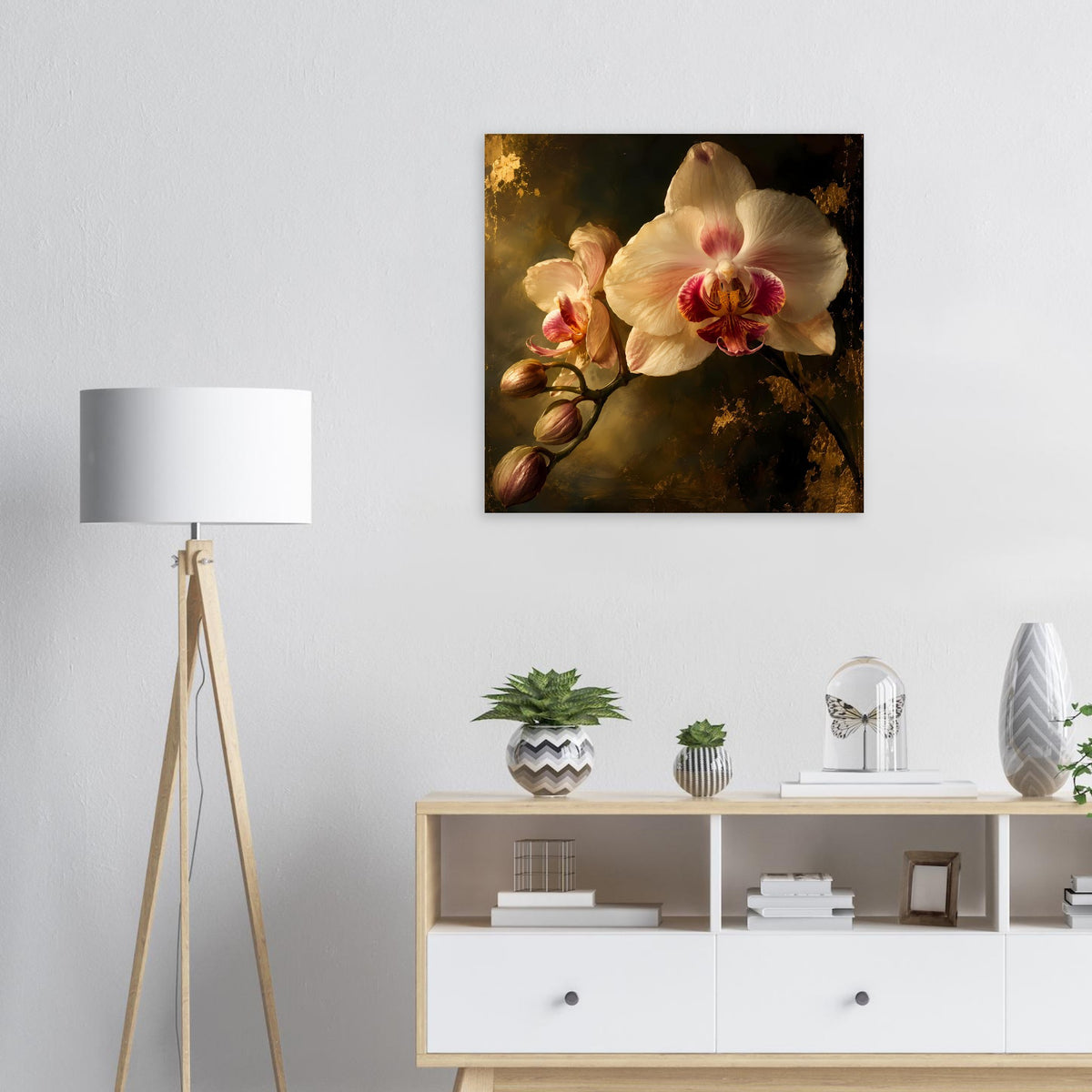 Orchideenposter im Rahmen mit cremefarbener Orchidee und rosa-roten Akzenten