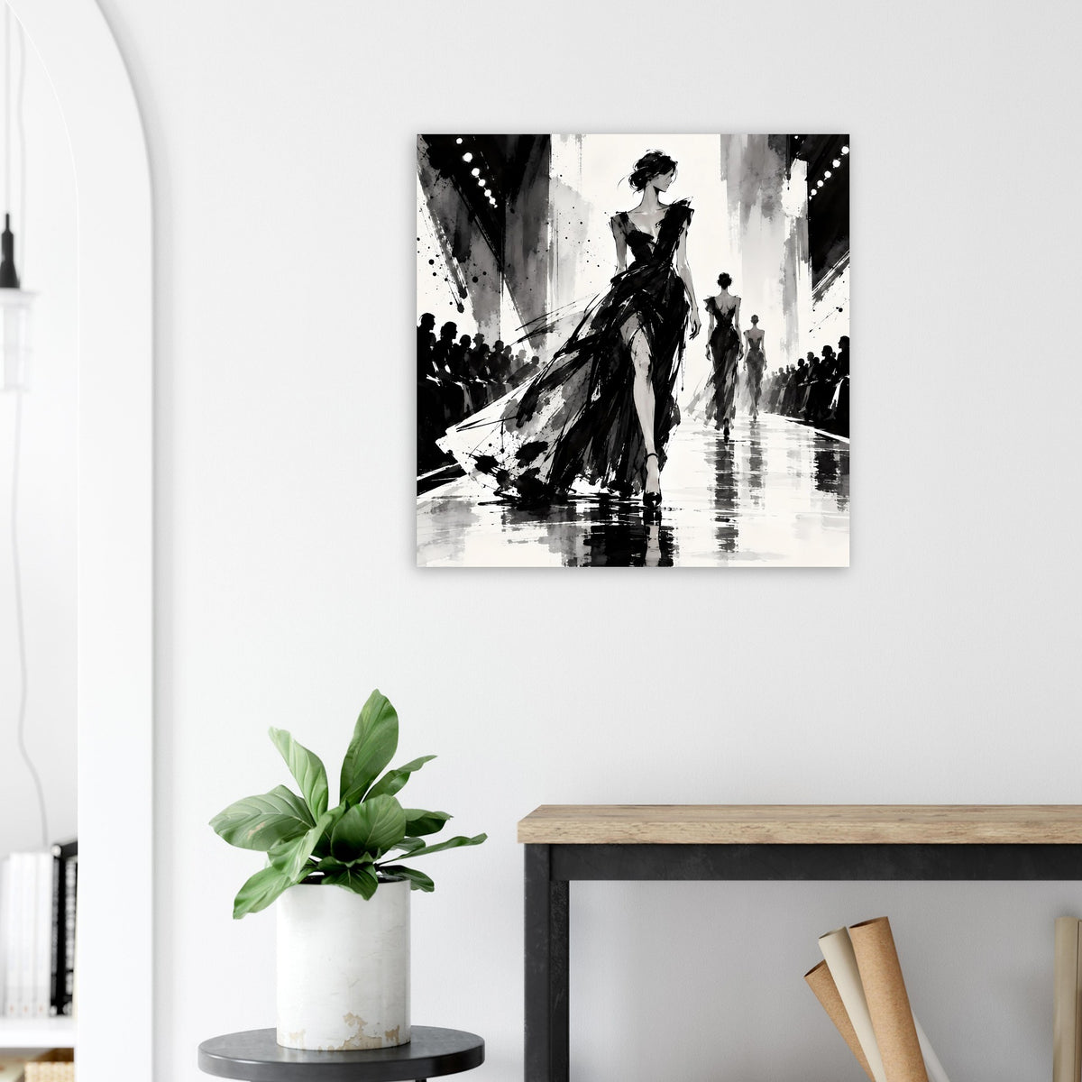 Schwarzweiß-Modeillustrationsposter im Querformat mit Frauen-Silhouette und Laufsteg-Umrissen