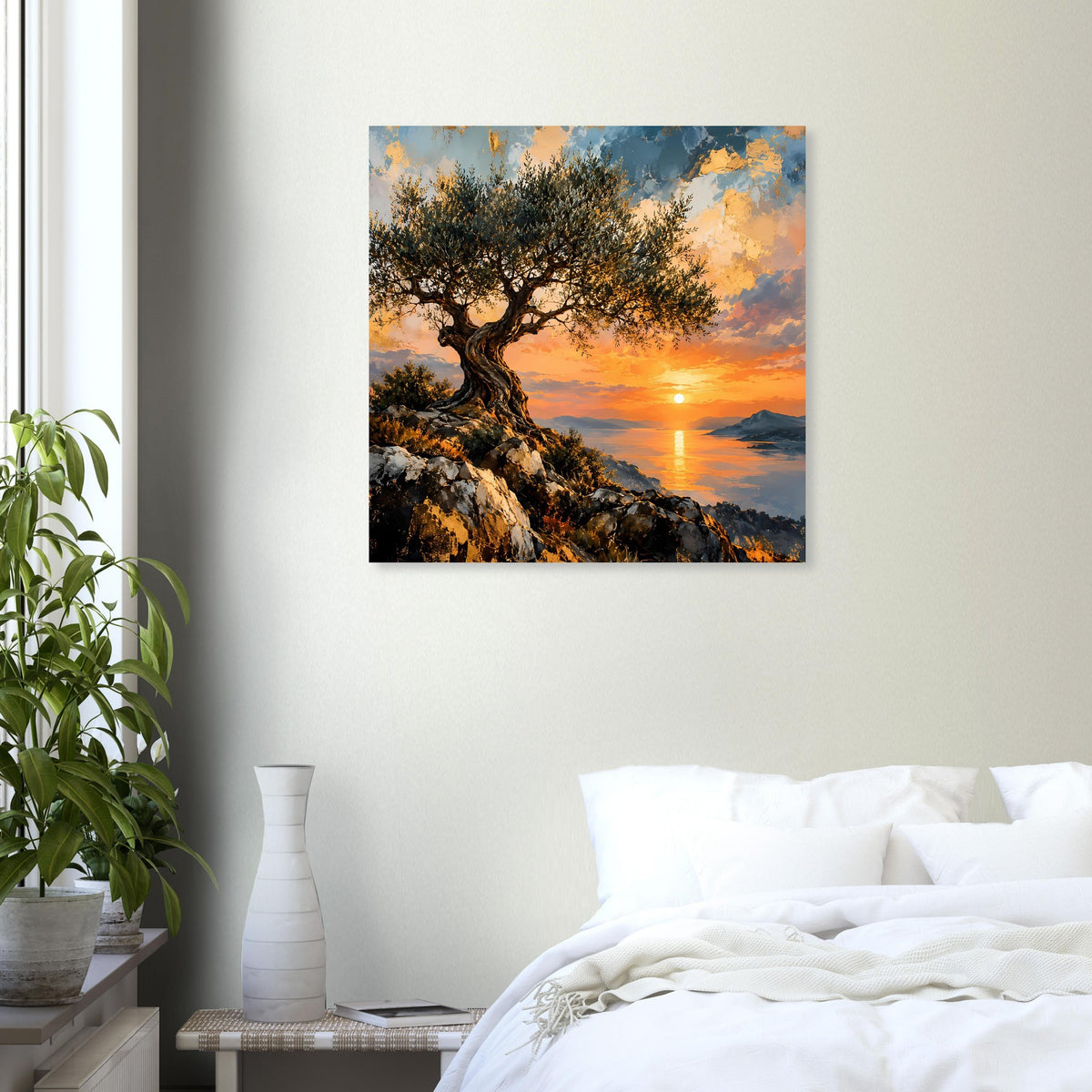 Quadratisches Wandposter mit Olivenbaum und orange-blauem Himmel am Sonnenuntergang