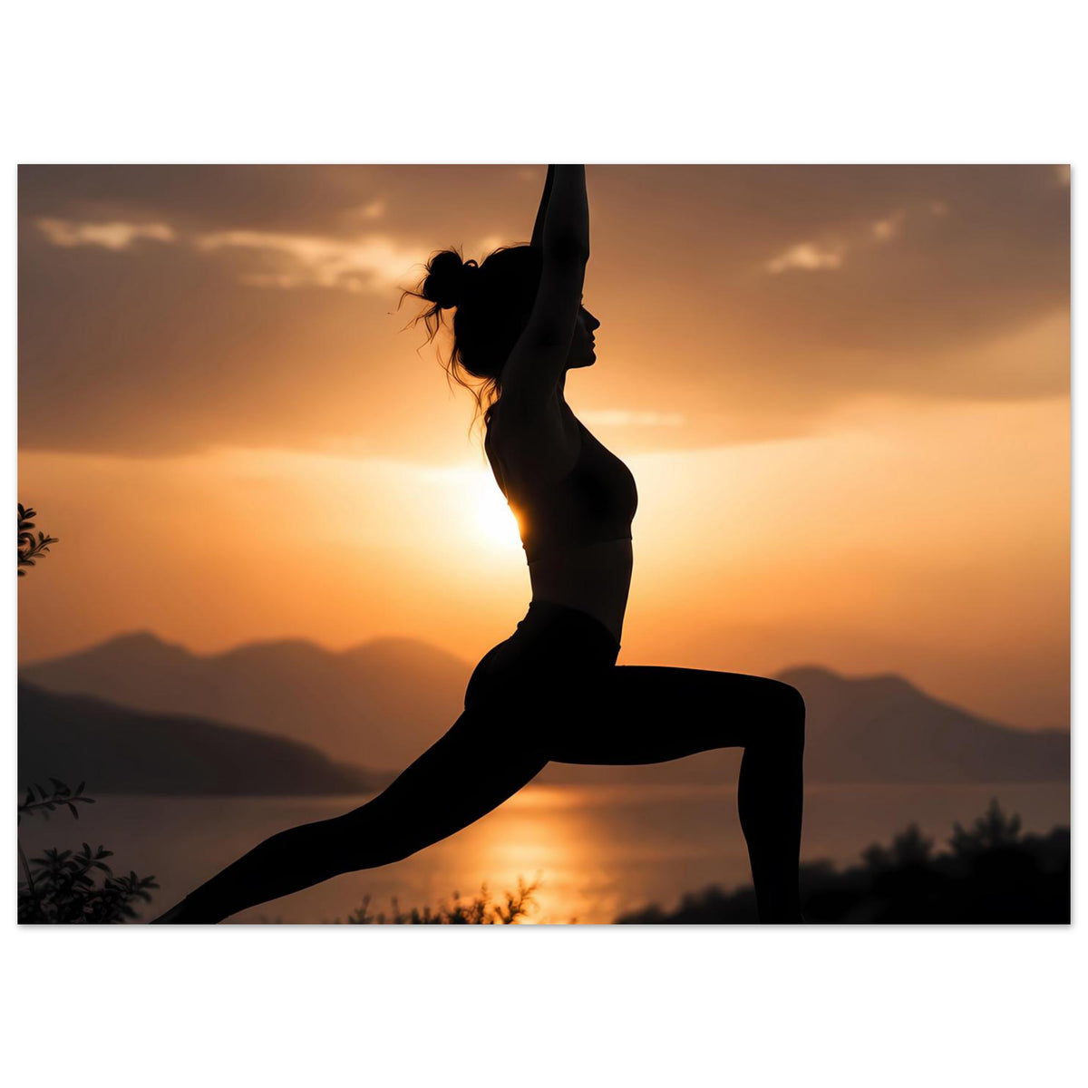 Yoga-Poster: Nahere Darstellung der Yogapose-Silhouette im Sonnenuntergang
