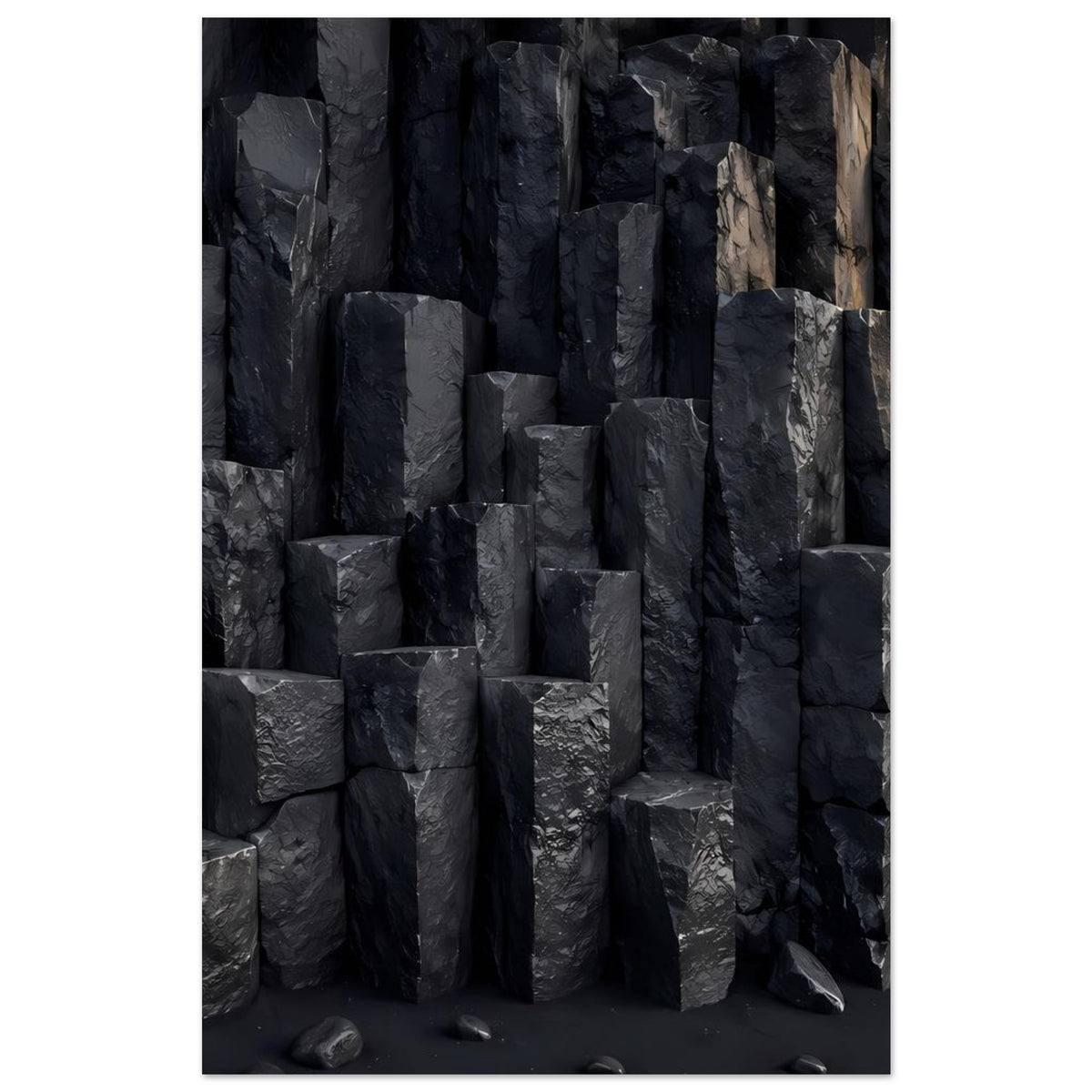 Naturposter mit dunklen Basaltsäulen, fokussierter Blick auf die Felswand