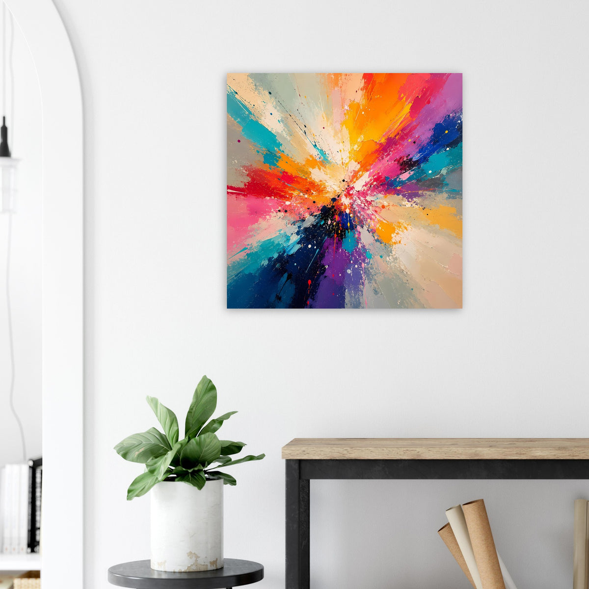 Quadratischer Kunstdruck, abstrakte Explosion in Rot-, Blau- und Orangetönen mit hellen Akzenten.