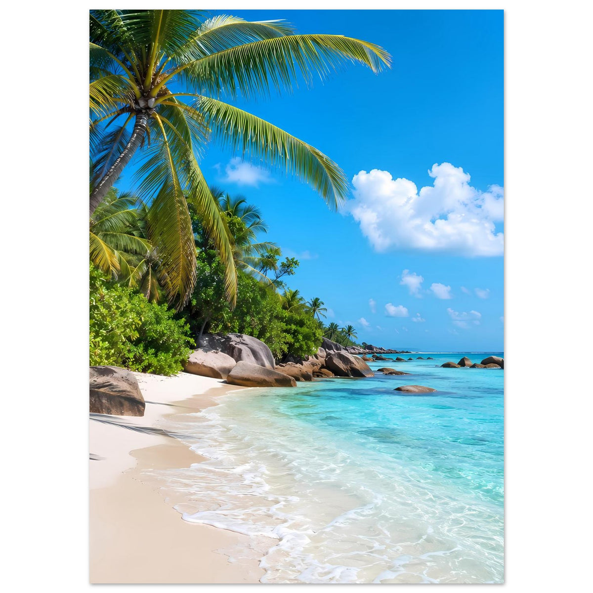 Tropisches Strandposter im Hochformat: Sandstrand, Palmen und türkisfarbenes Meer