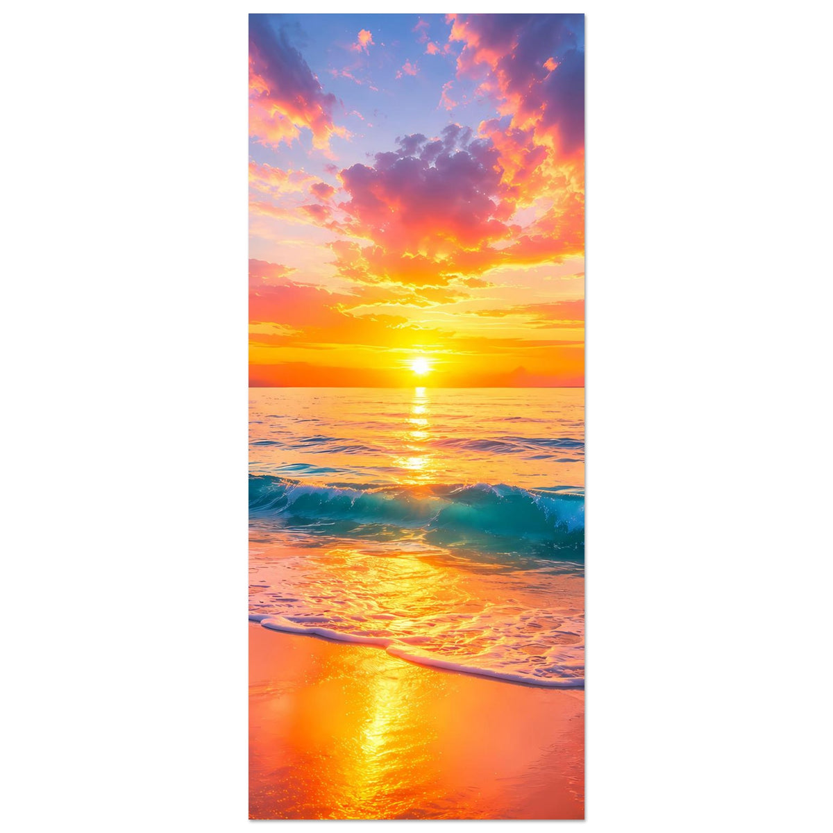 Strandposter im Hochformat: Sonne am Horizont, orangefarbene Wolken über dem Strand.