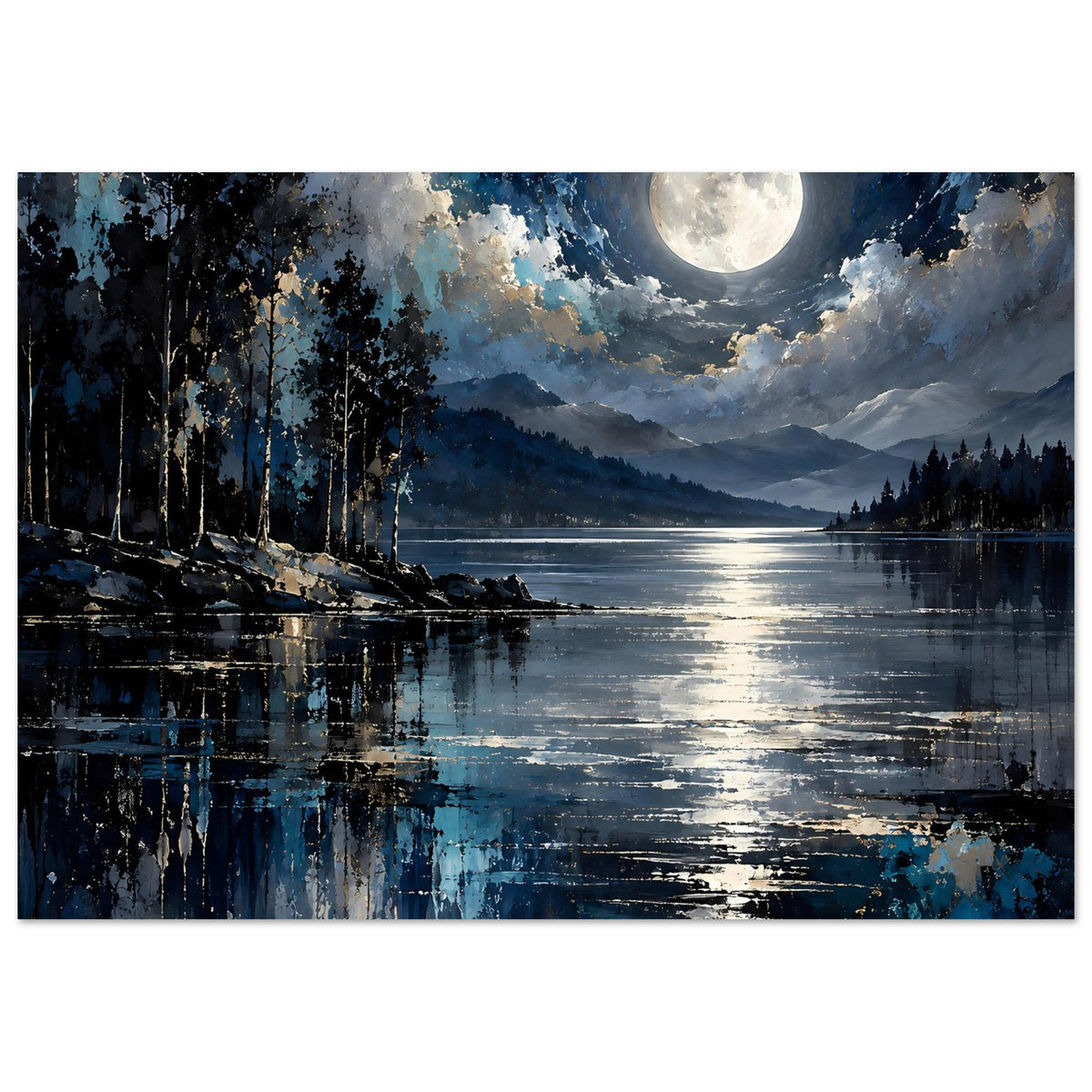 querformatiges Landschaftsposter: Mond über See mit Wolken, Bergsilhouette und reflektierender Fläche