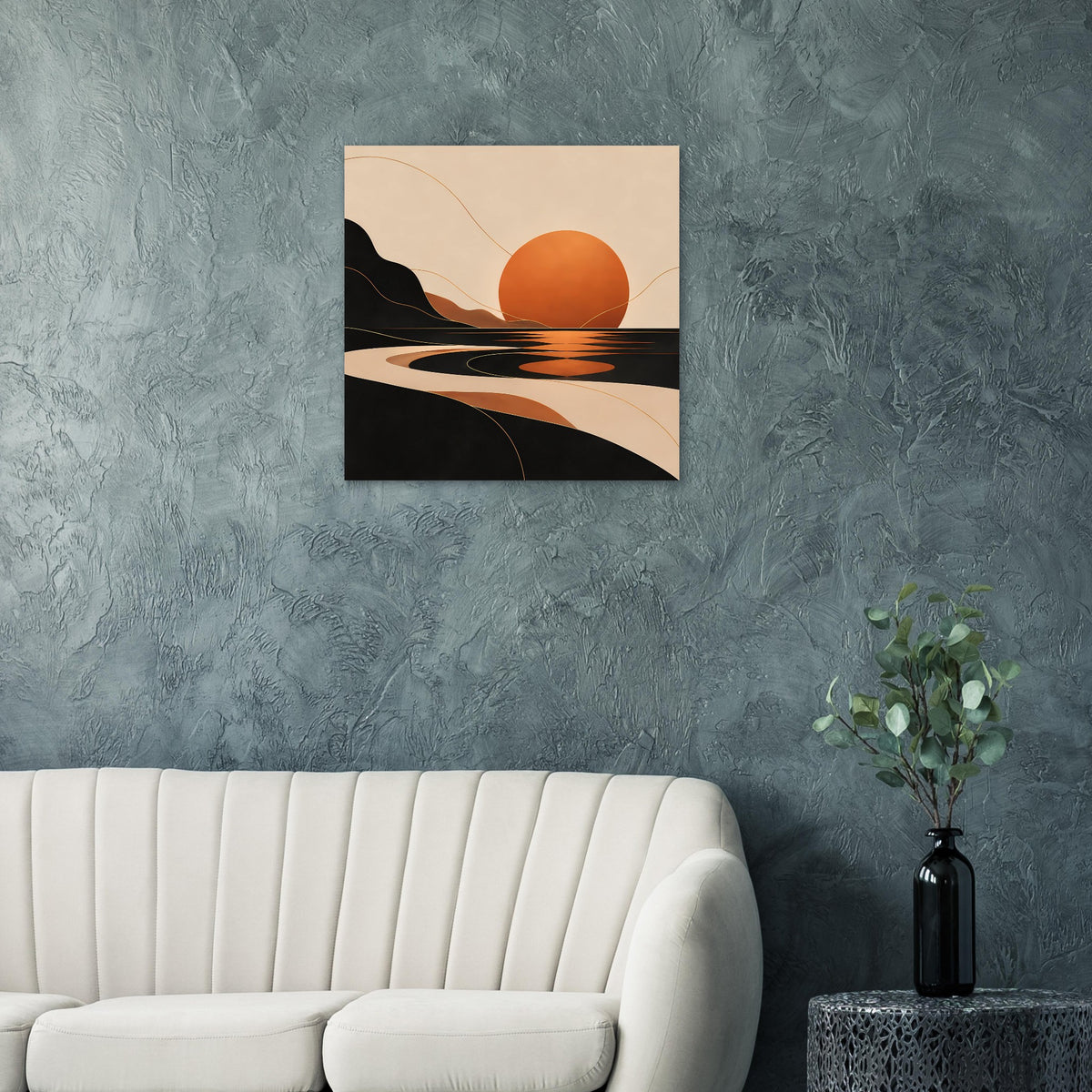 Wandposter: orangefarbene Sonne über dunkler Geometrie, beige Flächen und Linien.