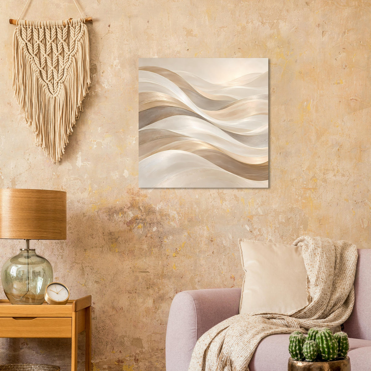 Abstraktes Kunstposter mit geschwungenen Wellen in Creme und Gold