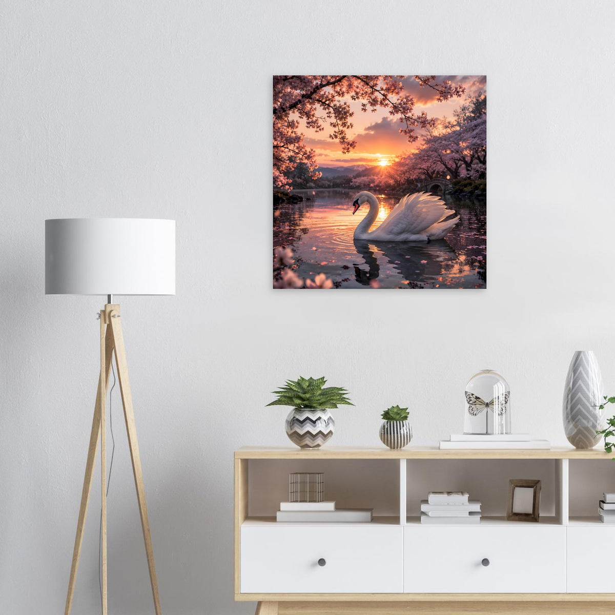 Quadratisches Wandposter: Schwan im Sonnenuntergang am See