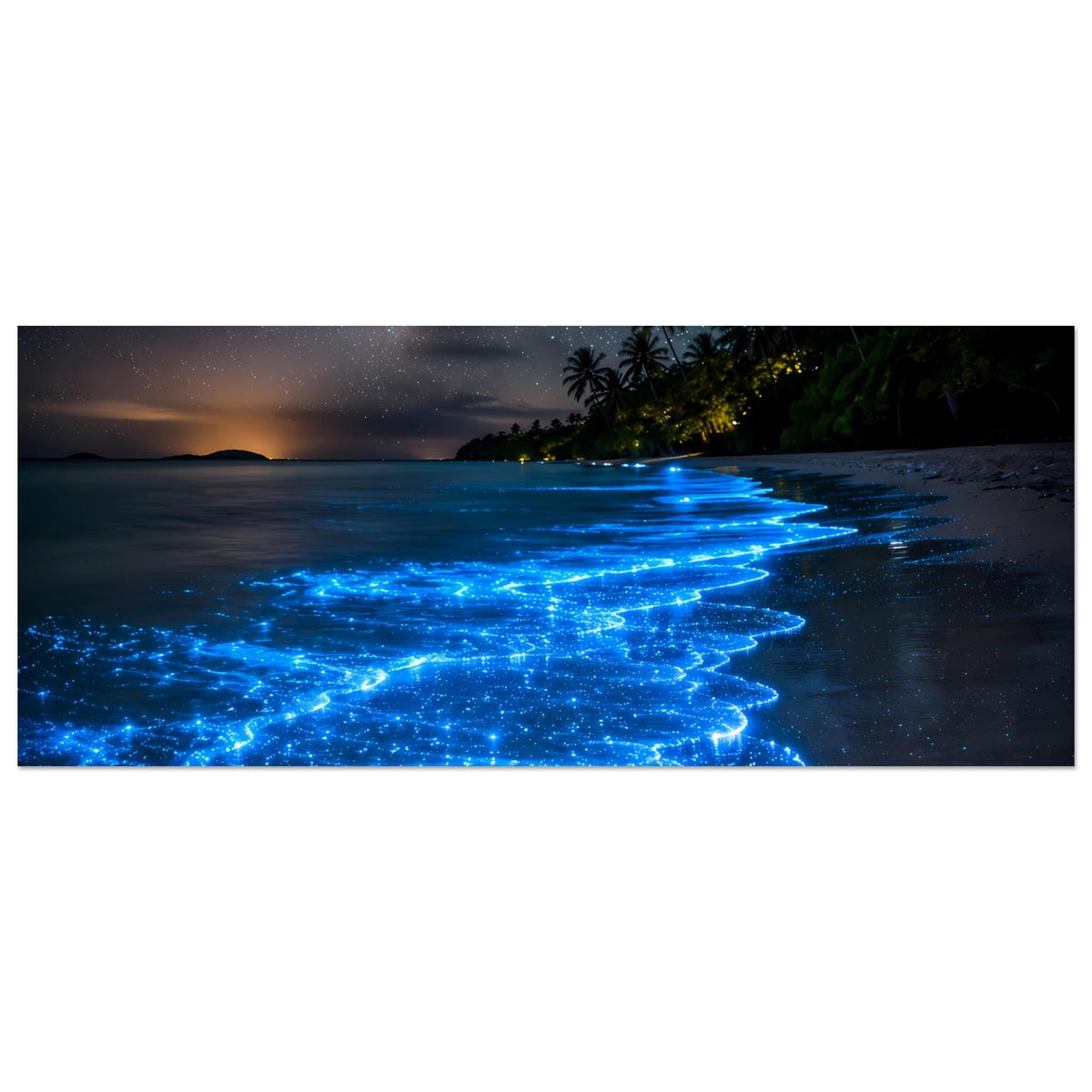 Horizontales Strandposter mit leuchtend blauen Wellen und Sternenhimmel